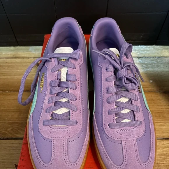 Puma Lavender and Mint Sneakers - Picture 3 of 5